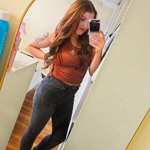 Meet your Posher, Brianna-jo